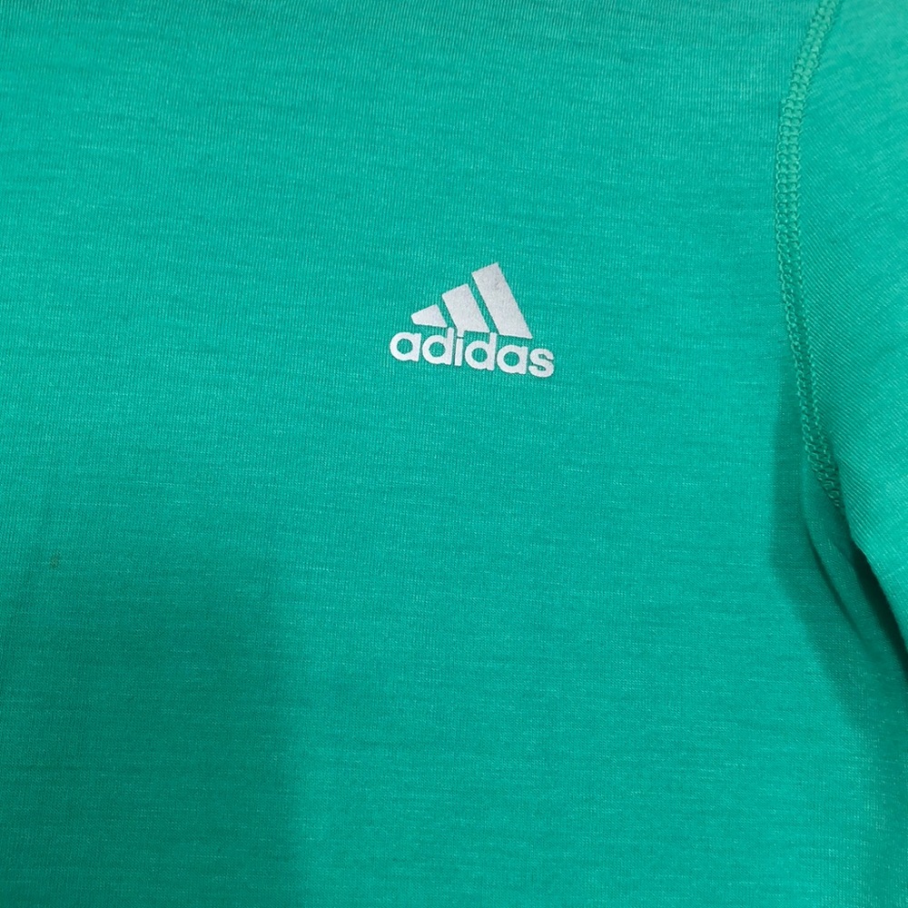 Adidas Top - Picture 2 of 5